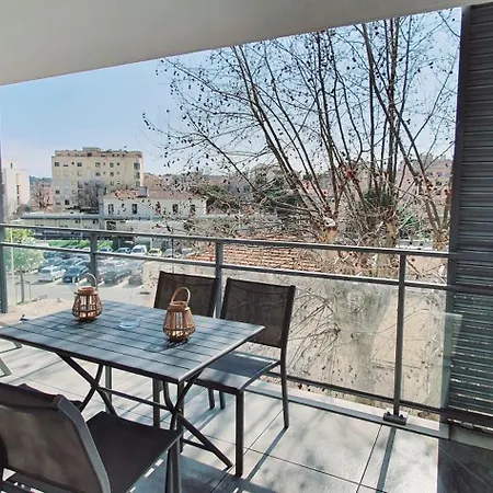 O'cap アパート アンティーブ